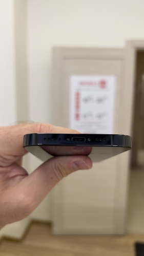 Apple iPhone 14 Pro 256Gb Space Black б/у идеал