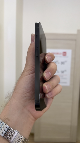 Apple iPhone 14 Pro 256Gb Space Black б/у идеал