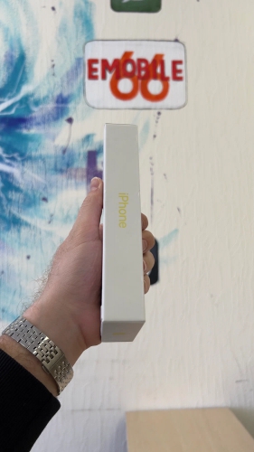 Apple iPhone 15 128Gb Yellow