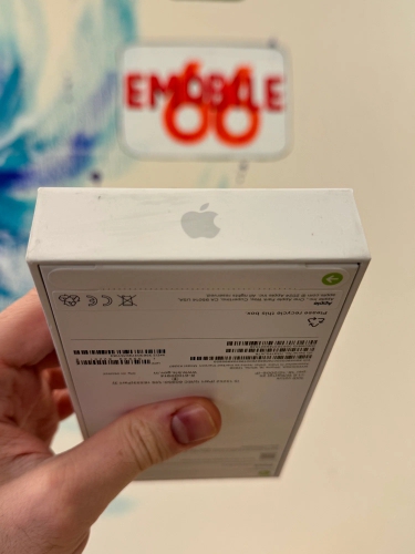 Apple iPhone 16 128Gb White