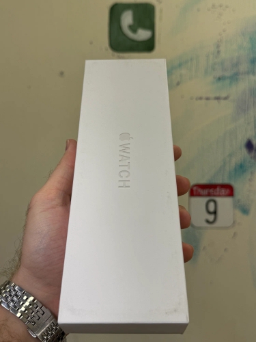 Часы Apple Watch Series 10, 42 мм, корпус из алюминия цвета «чёрный оникс», спортивный ремешок чёрного цвета, размер M/L (MWWF3)