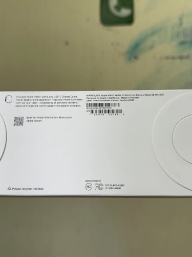 Часы Apple Watch Series 10, 42 мм, корпус из алюминия цвета «чёрный оникс», спортивный ремешок чёрного цвета, размер M/L (MWWF3)