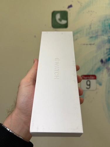 Часы Apple Watch Series 10, 46 мм, корпус из алюминия цвета «чёрный оникс», спортивный ремешок чёрного цвета, размер M/L (MWWQ3)