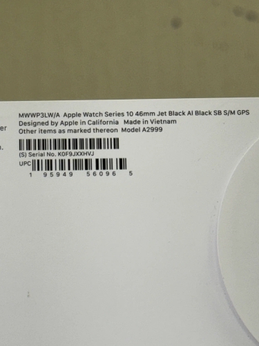 Часы Apple Watch Series 10, 46 мм, корпус из алюминия цвета «чёрный оникс», спортивный ремешок чёрного цвета, размер S/M (MWWP3)