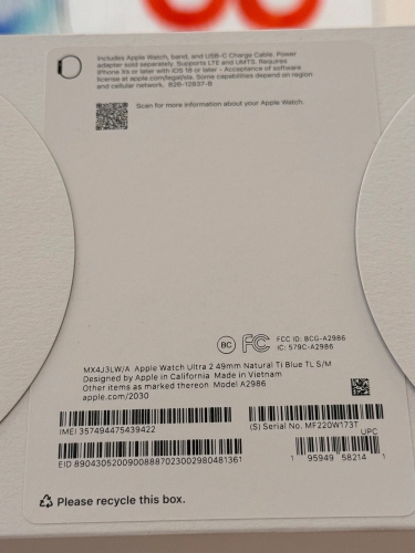 Часы Apple Watch Ultra 2 2024 Cellular, 49 мм, корпус из титана натурального цвета, браслет Trail Loop синего цвета, размер S/M (MX4J3)