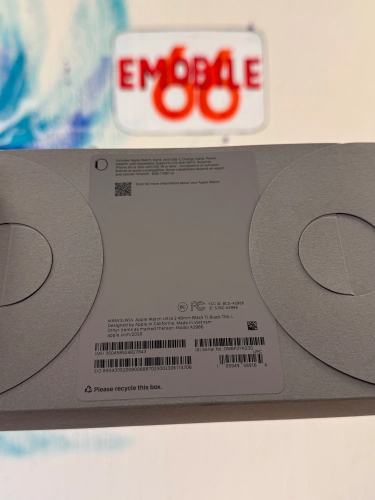 Часы Apple Watch Ultra 2 2024 Cellular, 49 мм, корпус из титана чёрного цвета, миланский браслет чёрного цвета, размер L (MX5V3)